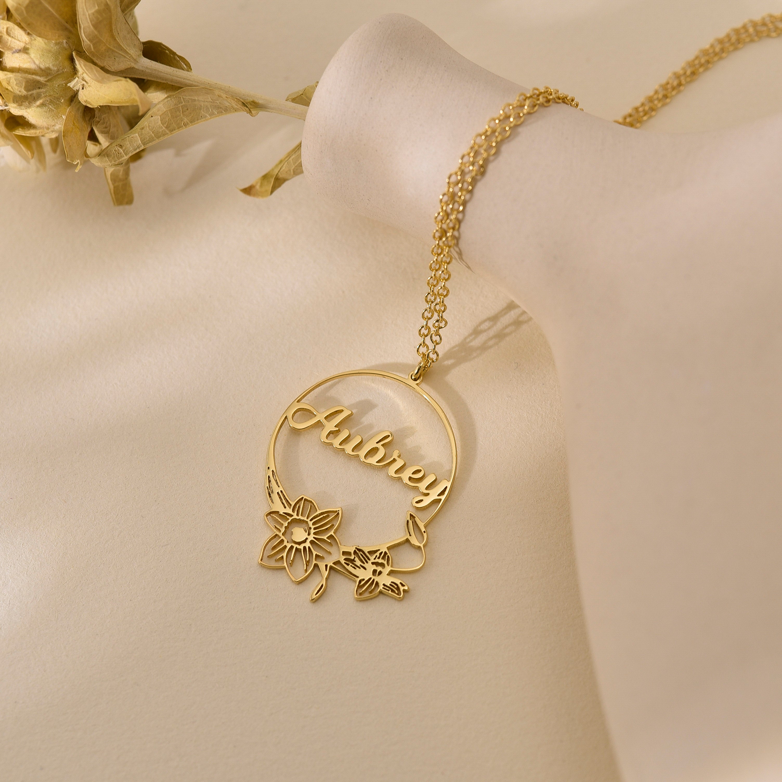 Personalized Birthflower Necklace
