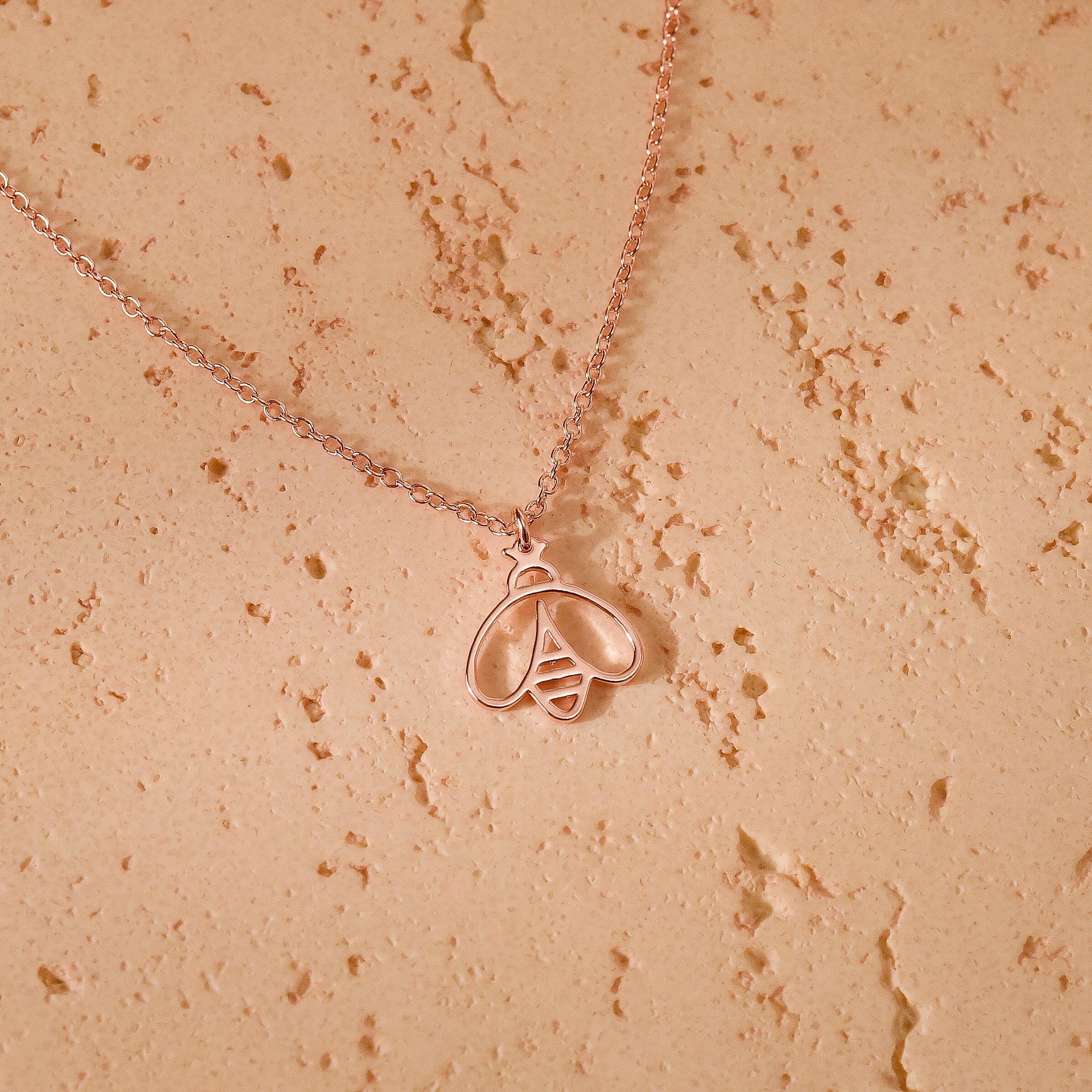 Bee Necklace, Dainty Bumble Bee Necklace, Honey Bee Charm Necklace, Anniversary Gifts, Gifts for Mom, Birthday Gifts, Gifts for Her, GS0020