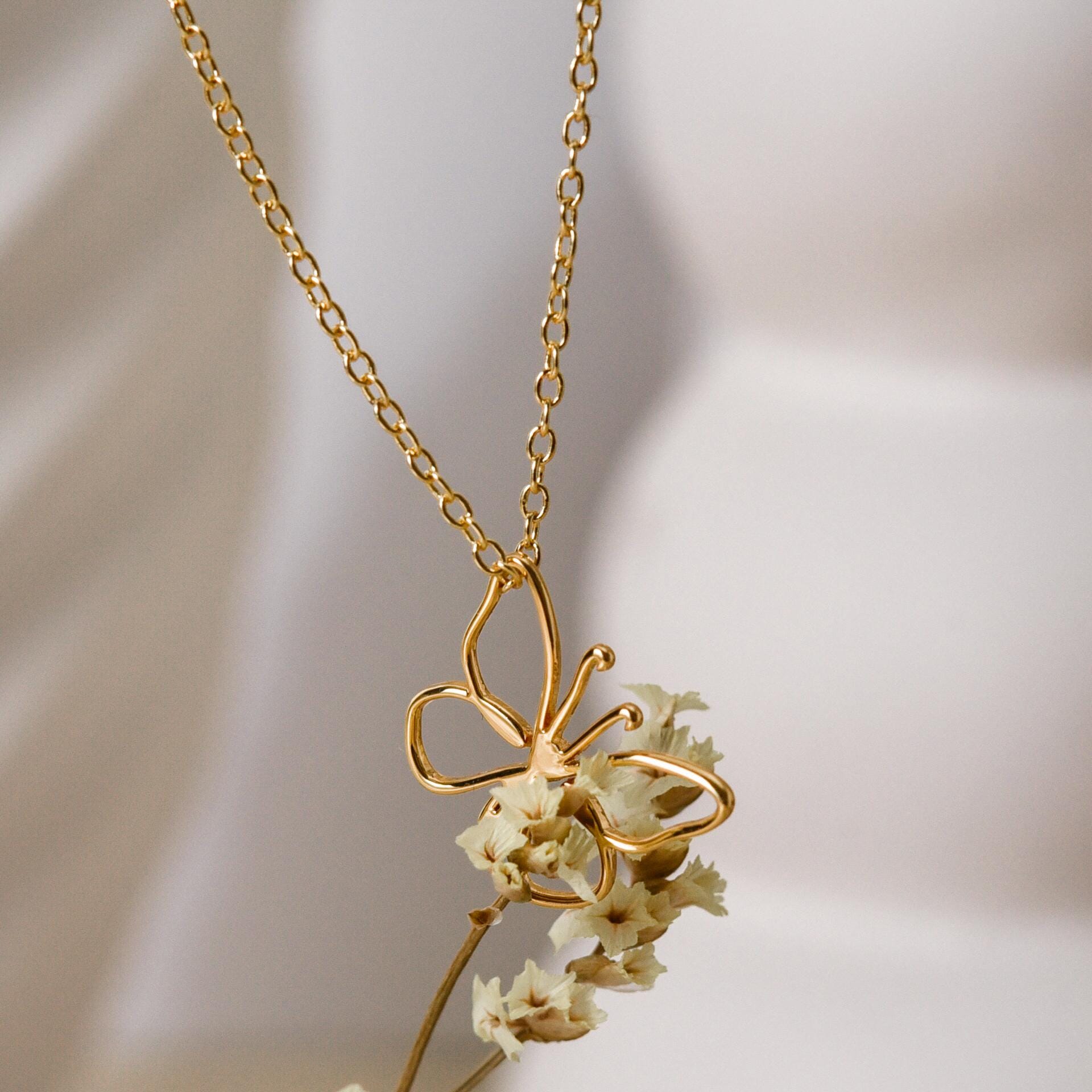 18K Gold Butterfly Necklace, Dainty Butterfly Pendant Necklace, Minimalist Butterfly Necklace, Mothers day Gifts, Bridesmaid Gift, GS0042