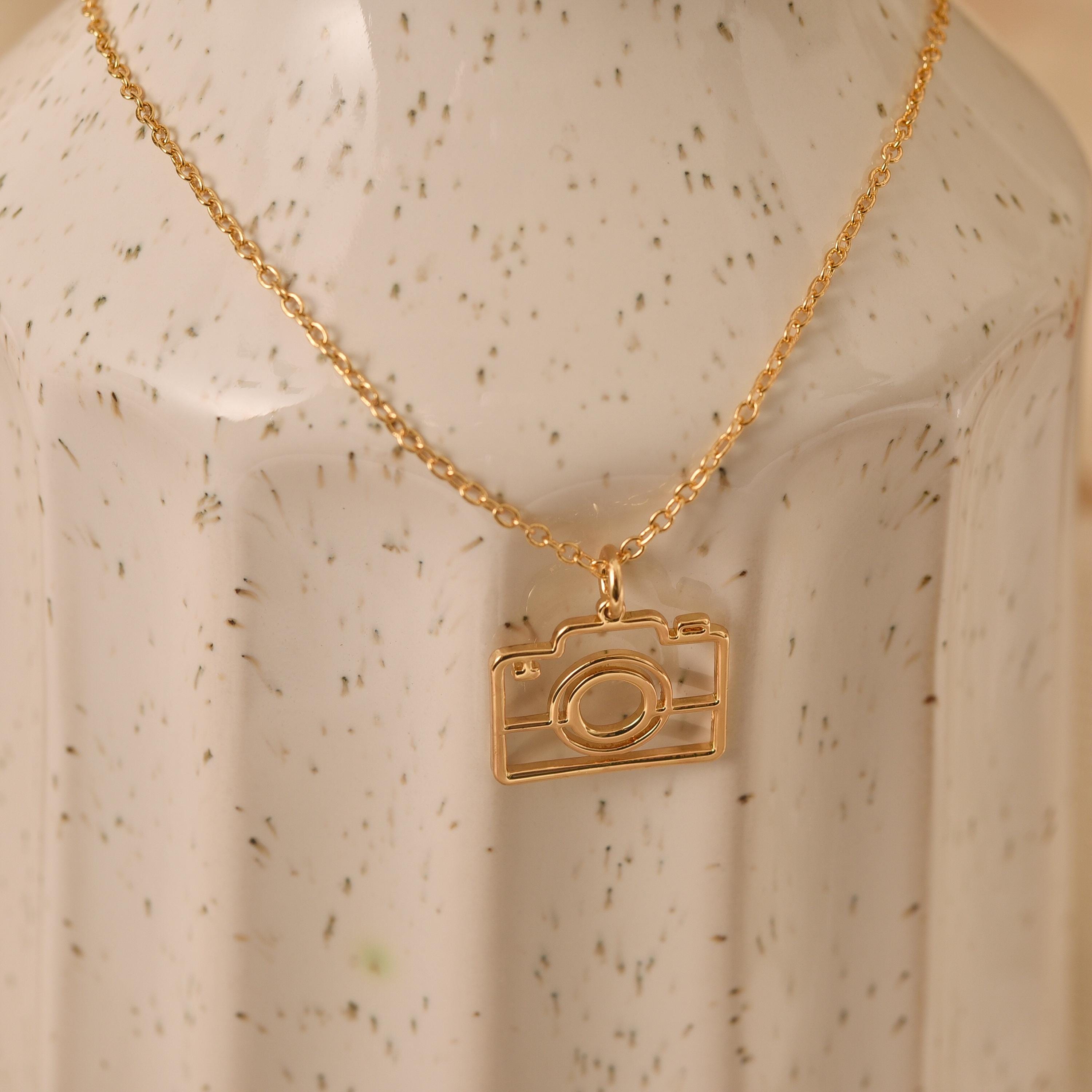 Camera Necklace, Camera Charm, Necklace for Photographer, Travel Necklace, Graduation Gift, Photographer Gift, GS0059
