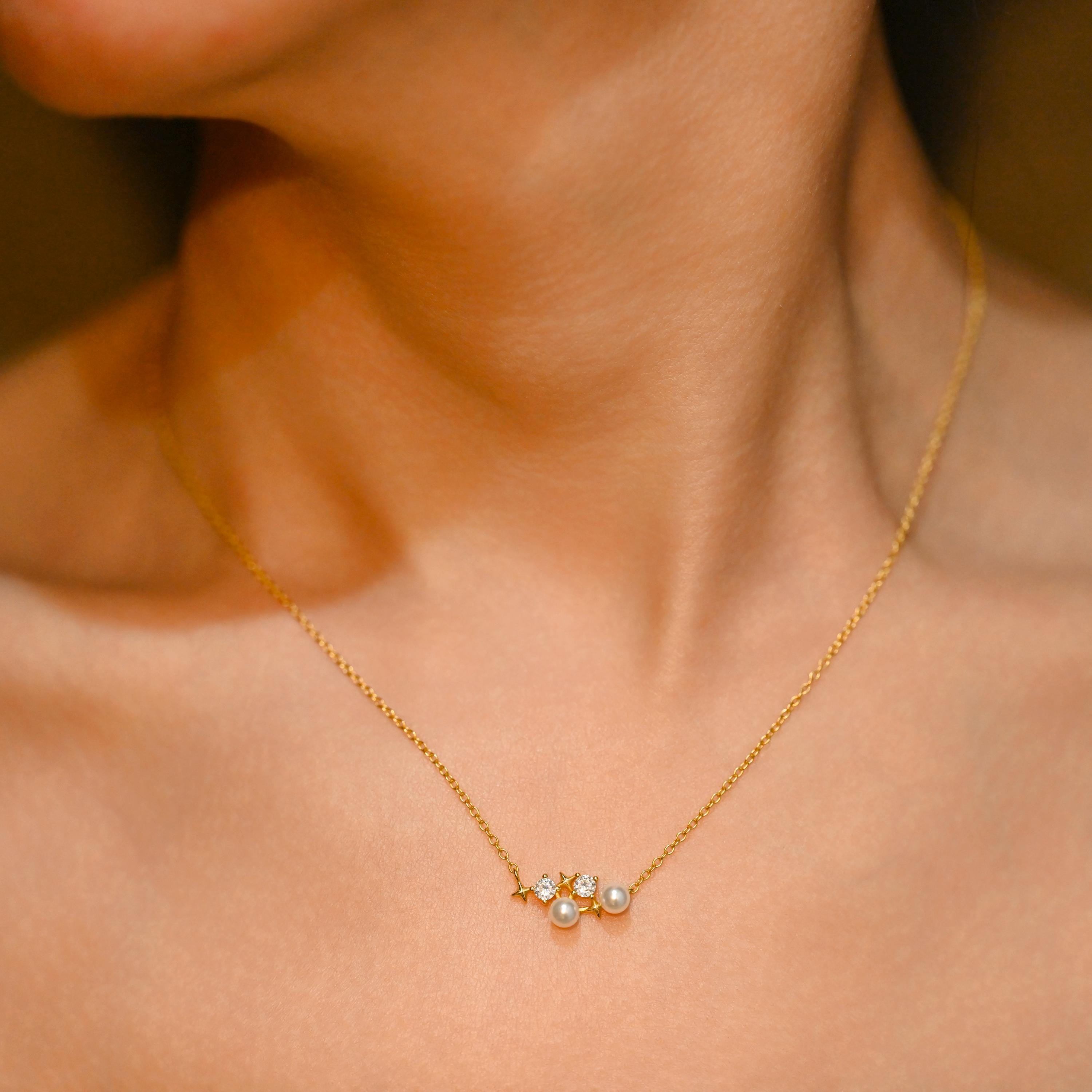 Pearl Star Necklace, 18K Gold Star Necklace, Charm Necklace, Wedding Gifts, Birthday Gifts, Graduation Gifts, Gifts for Her, K0041