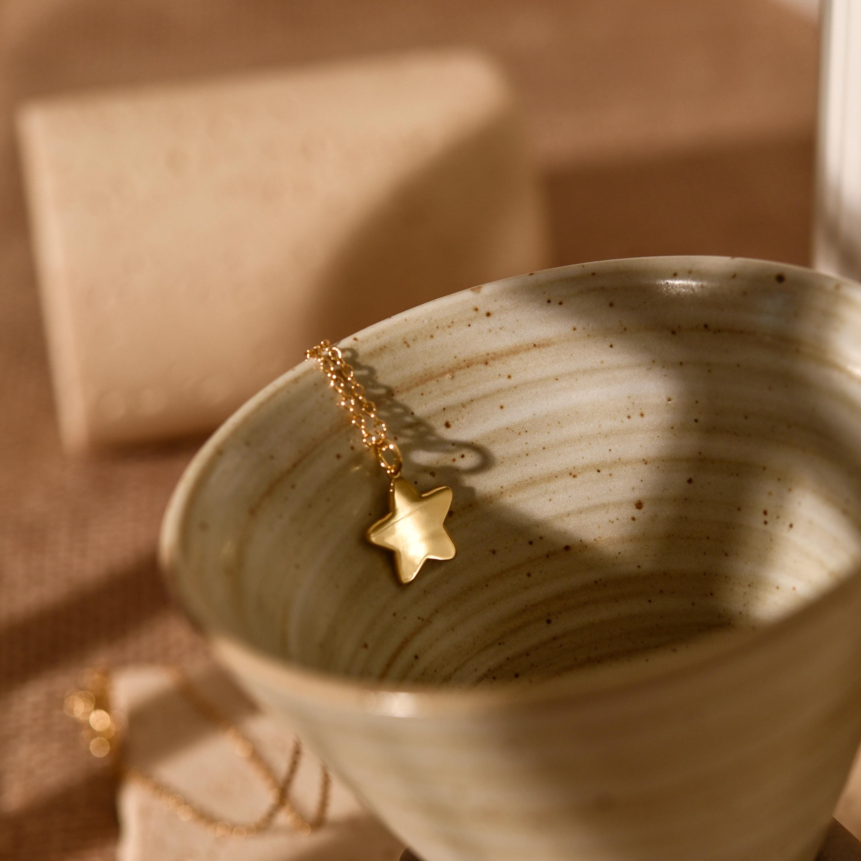 Star Pendant Necklace