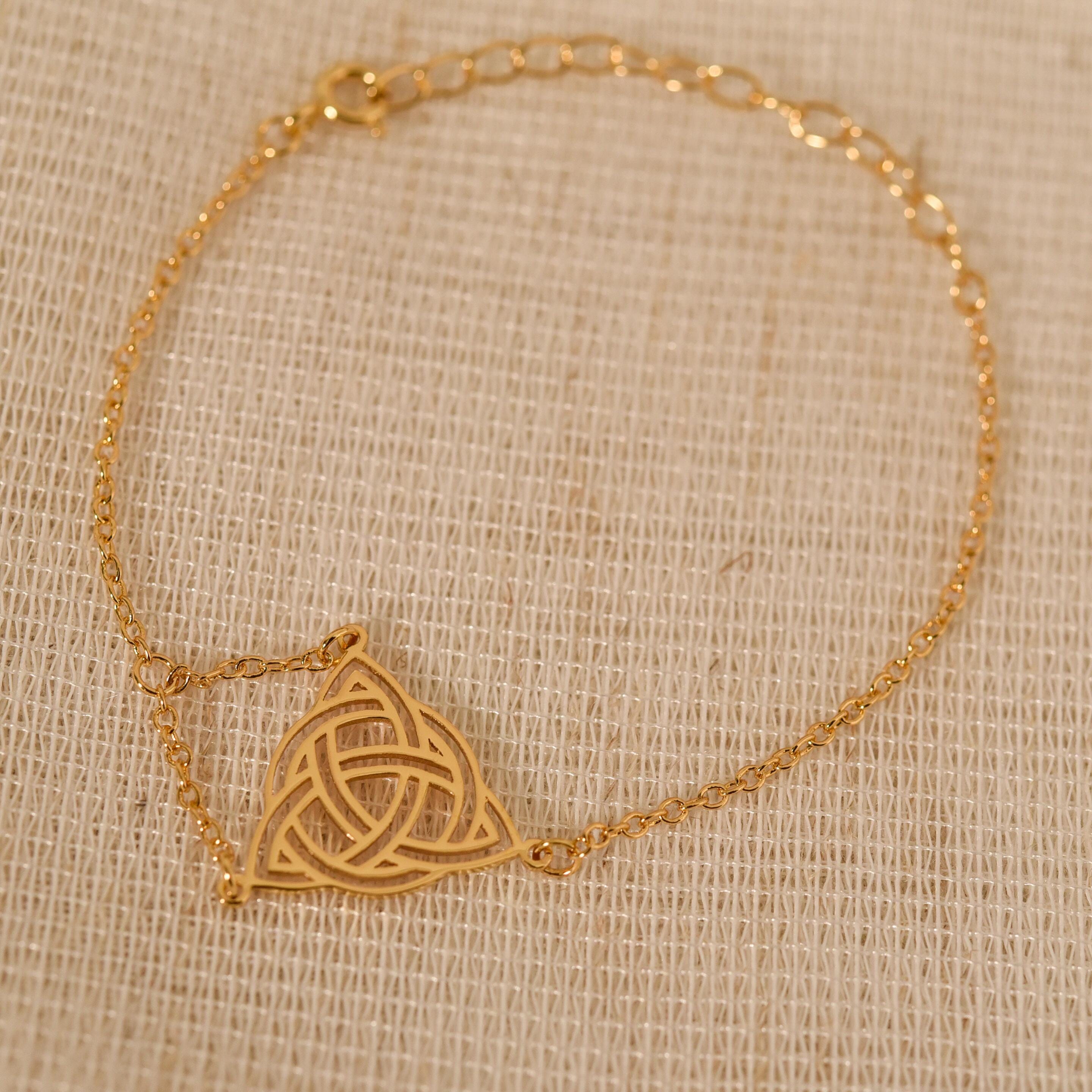 18K Gold Triquetra Bracelet, Celtic Knot Jewelry, Trinity Symbol Bracelet, Norse Viking Jewelry, Spiritual Gift for Women and Men, GS0116