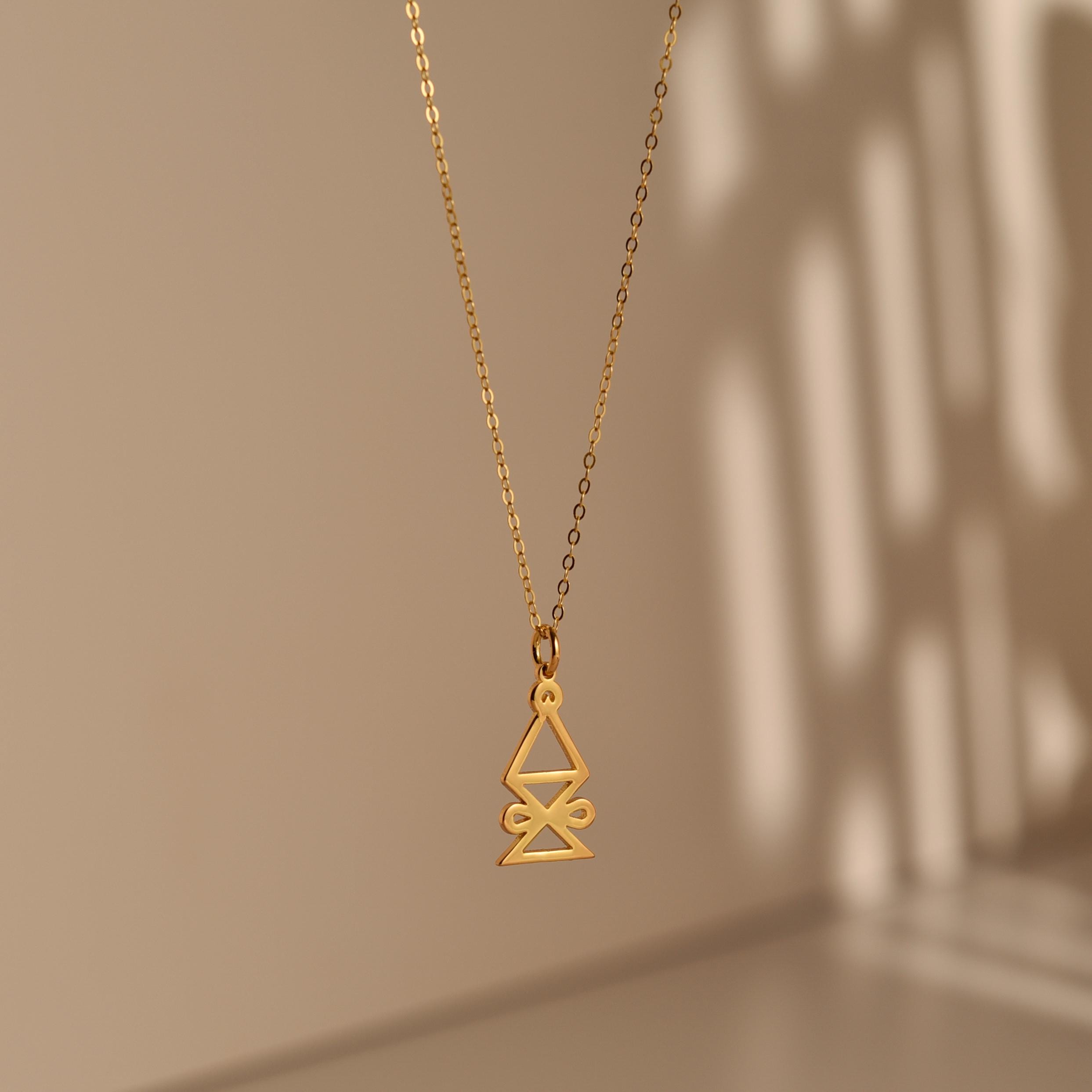 Halu Necklace