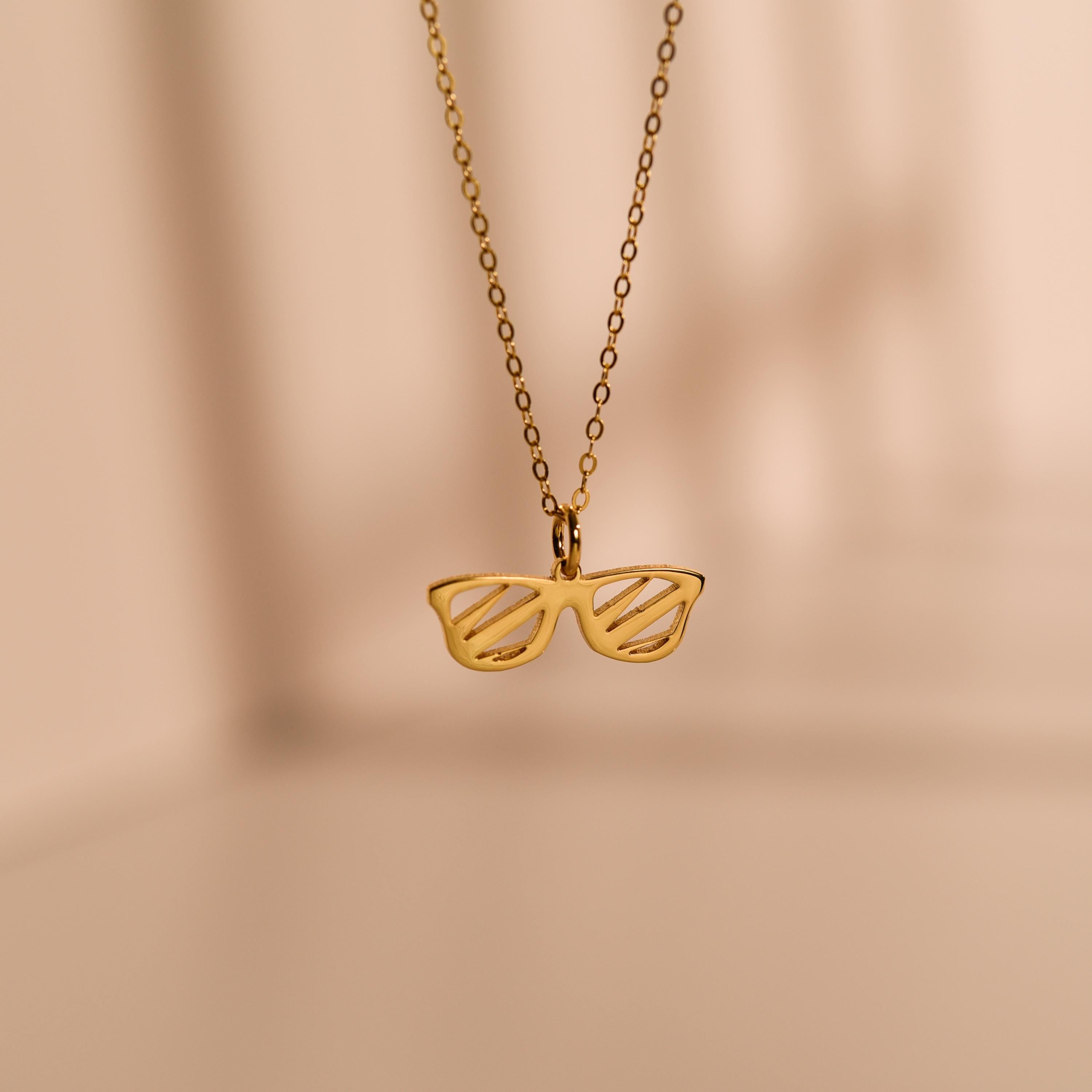 Gold Sunglasses Pendant Necklace