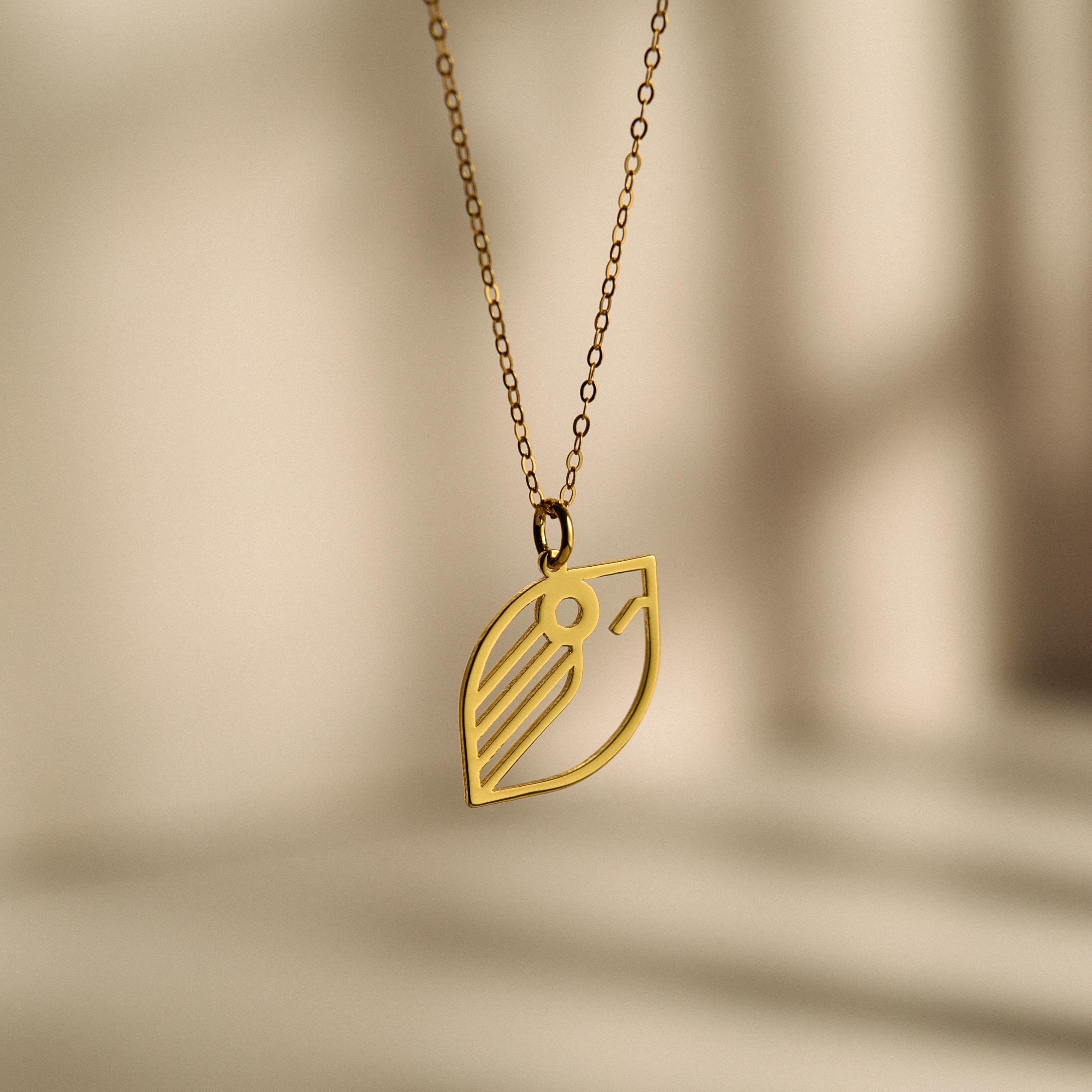 Tecpatl Pendant Necklace