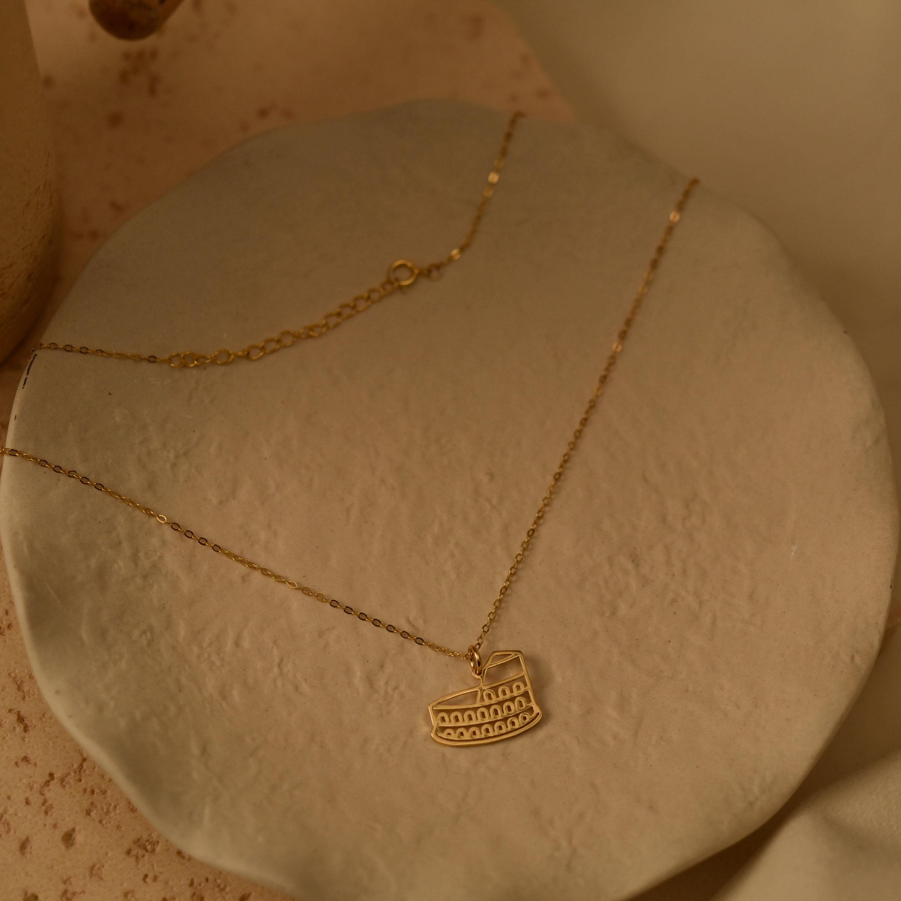 18K Gold Plated Colosseum Rome Necklace, Italian Landmark Pendant, Travel Lover Gift, Sterling Silver Base, GS0265